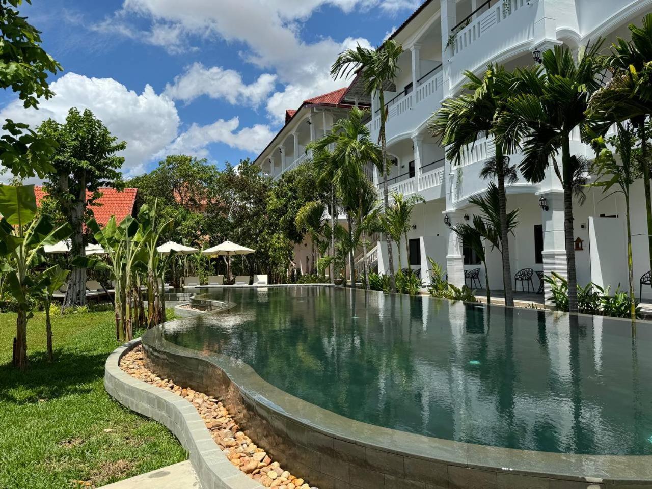 The Jungle Hotel Siem Reap Exterior photo